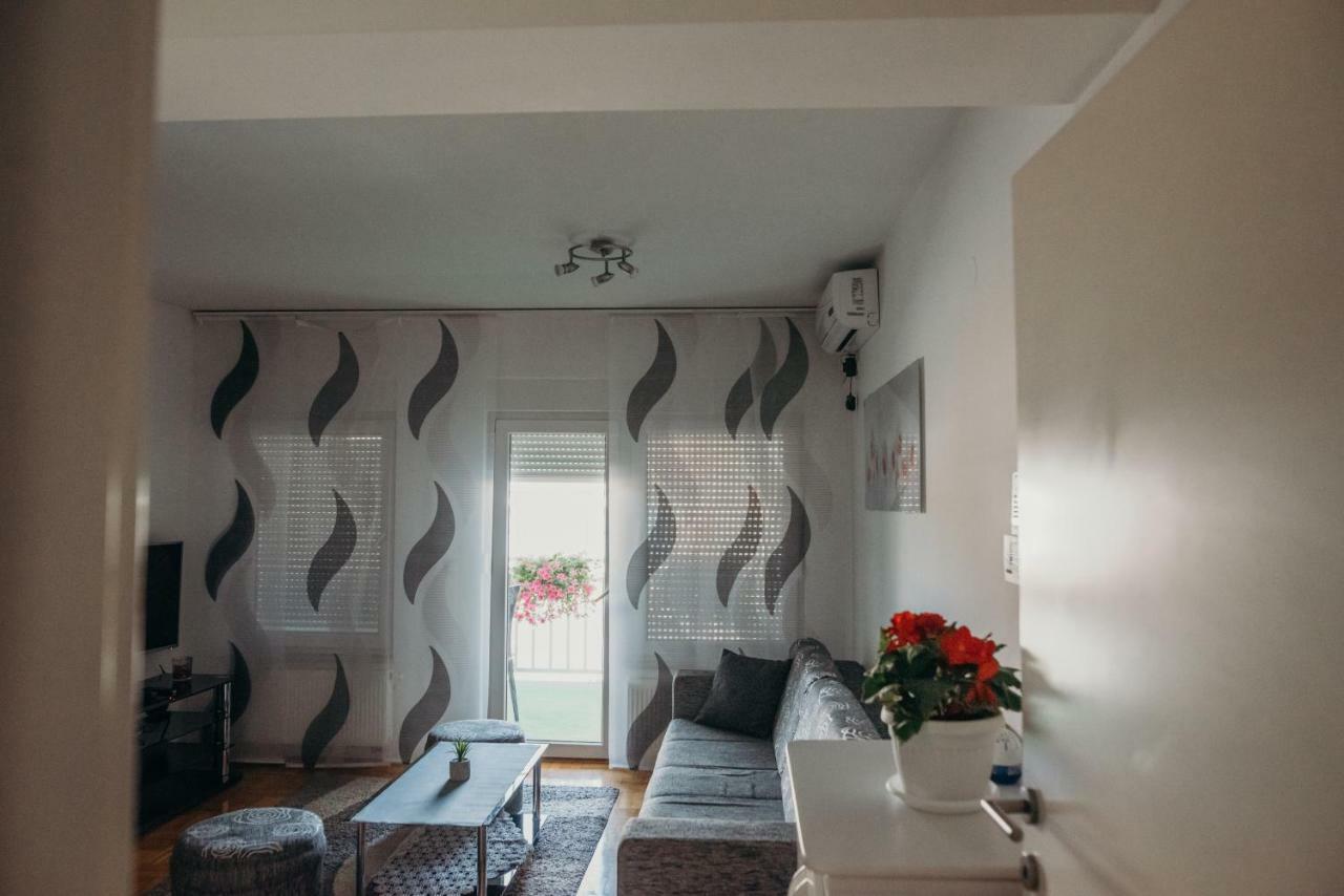 Apartman "Joka" Dakovo Ngoại thất bức ảnh